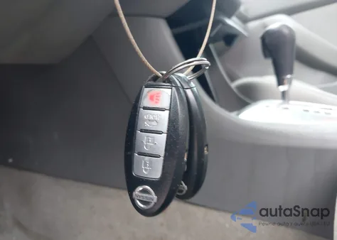 2010 Nissan Altima 2.5 S из США, поврежденный, VIN 1N4AL2AP0AN530045